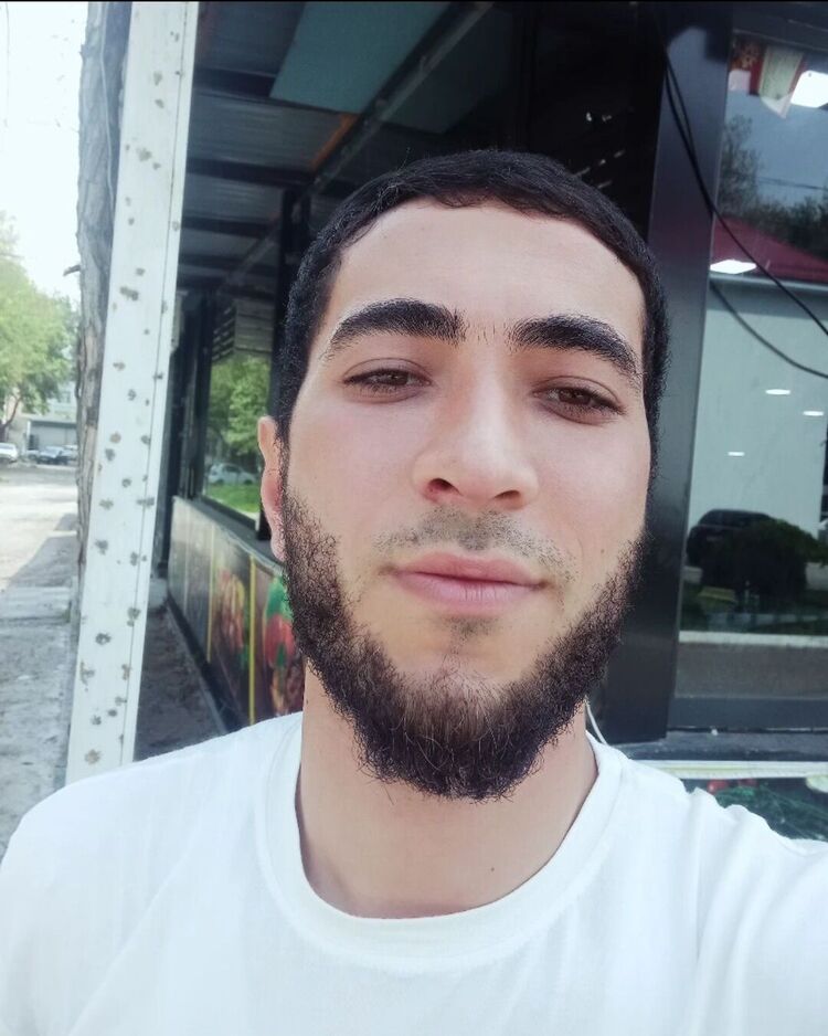  53283219  Ali, 30 ,    
