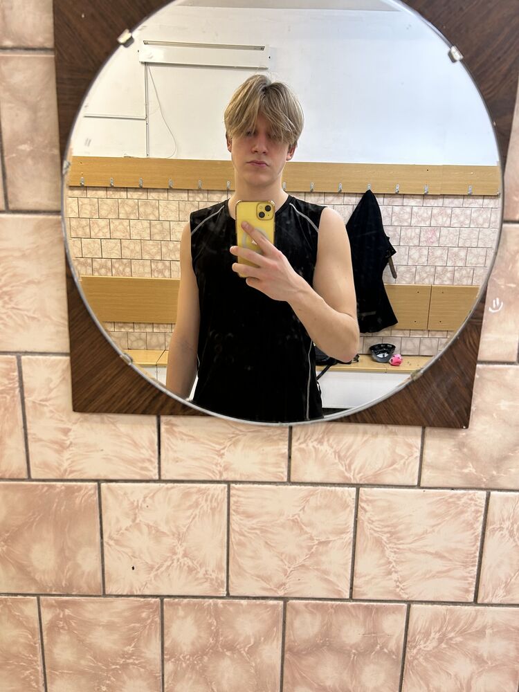  54663499  , 19 ,    -