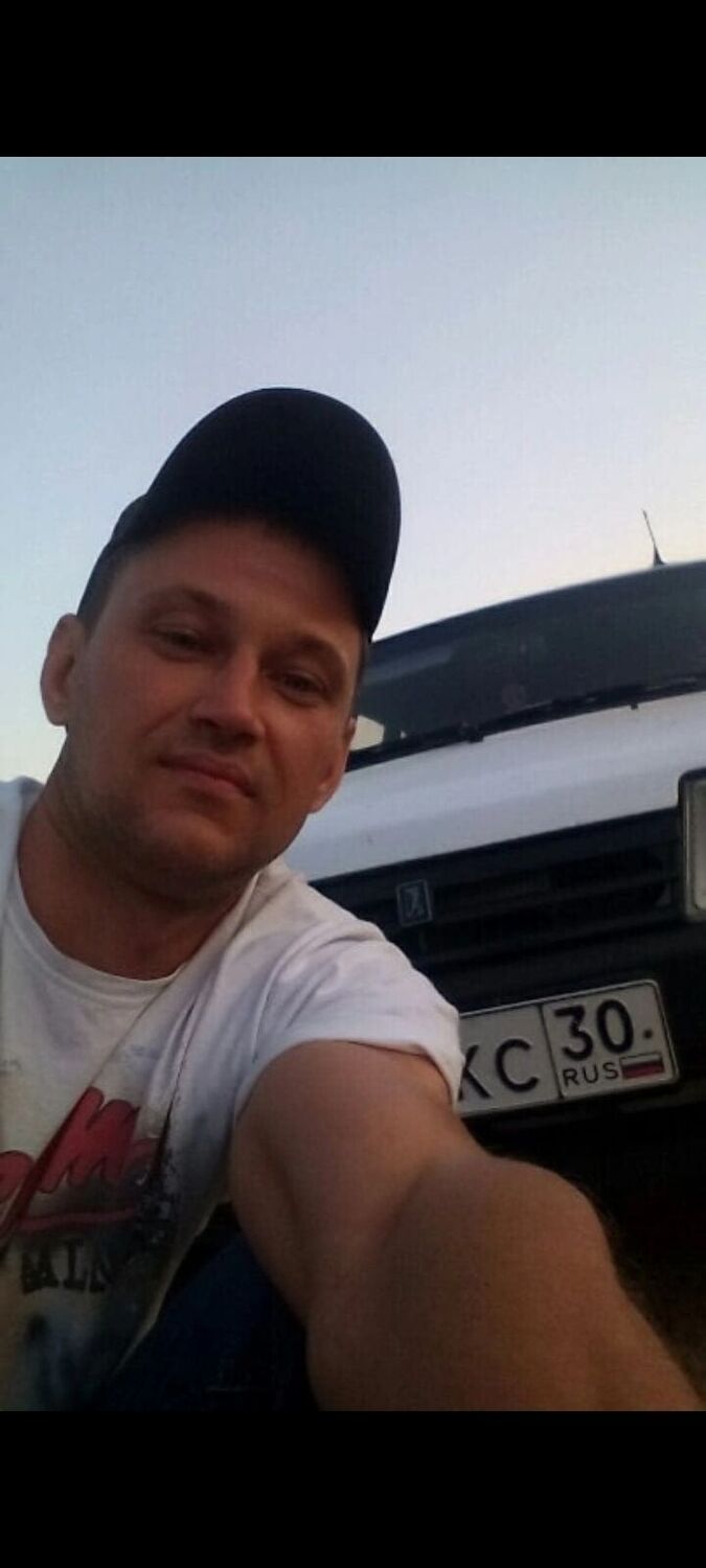  44037369  , 43 ,    Novy