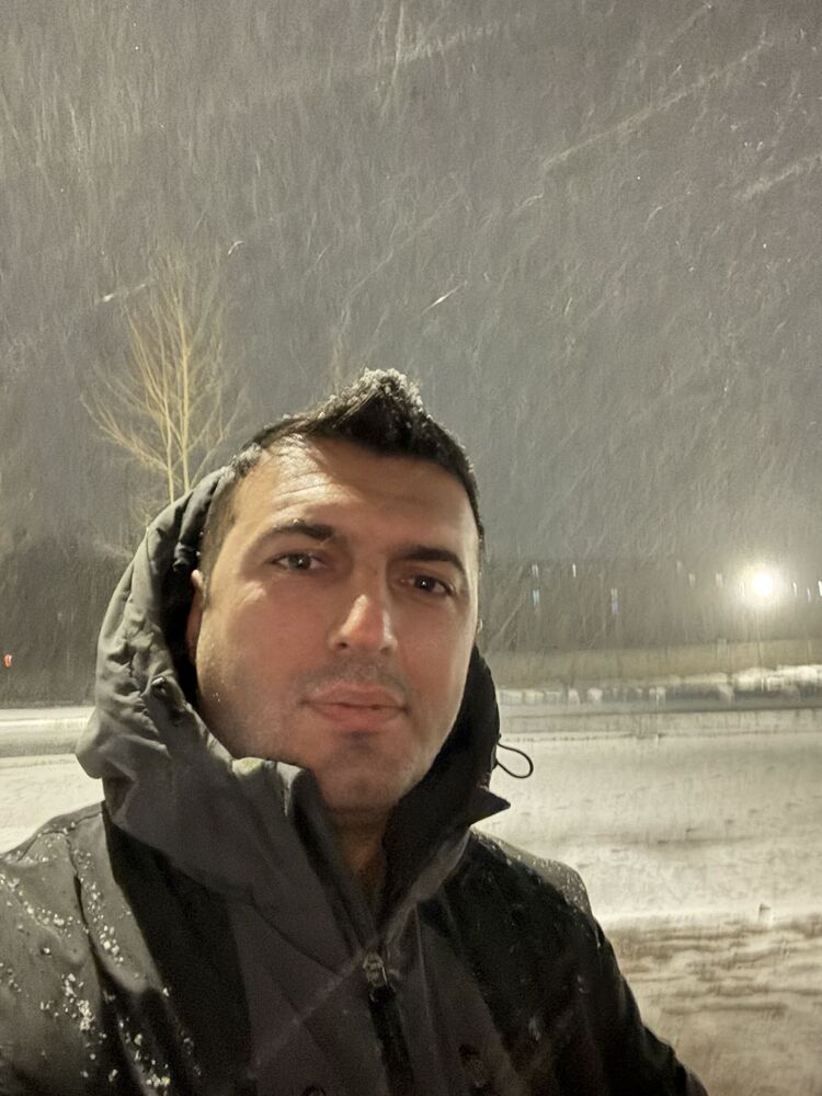  Esenyurt,   Berk, 35 ,   ,   