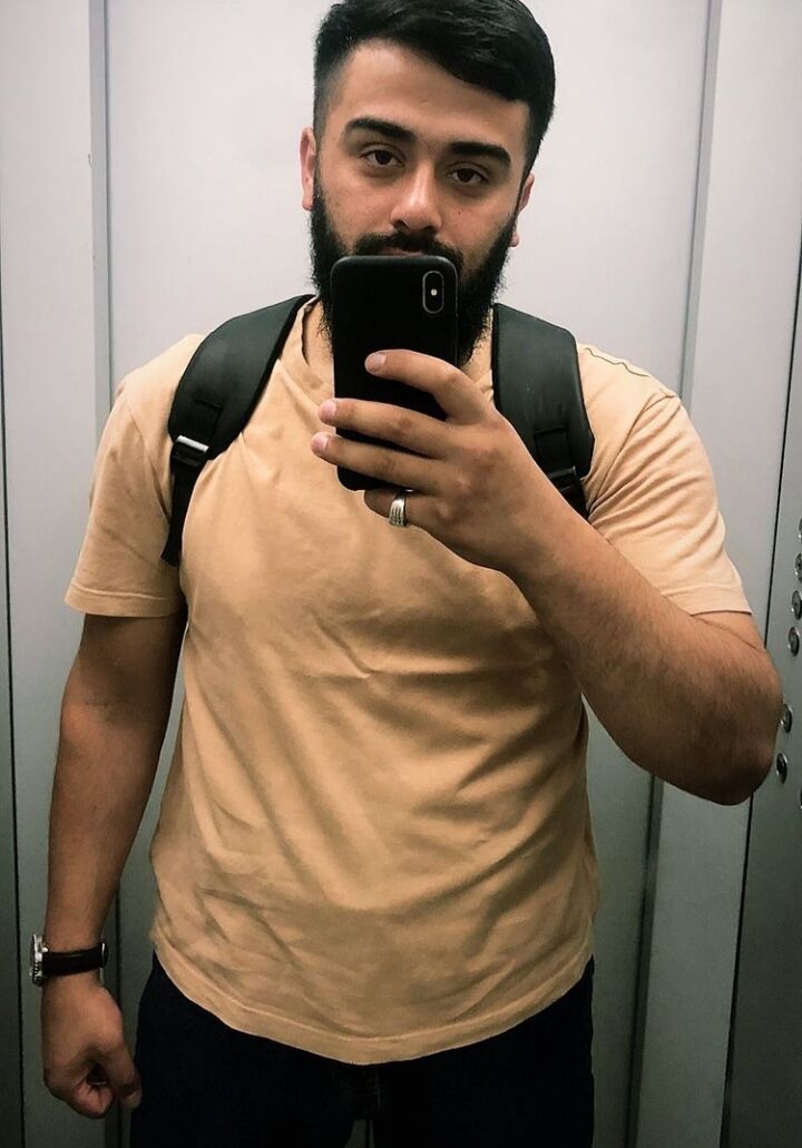  28649519  Muslim, 26 ,    