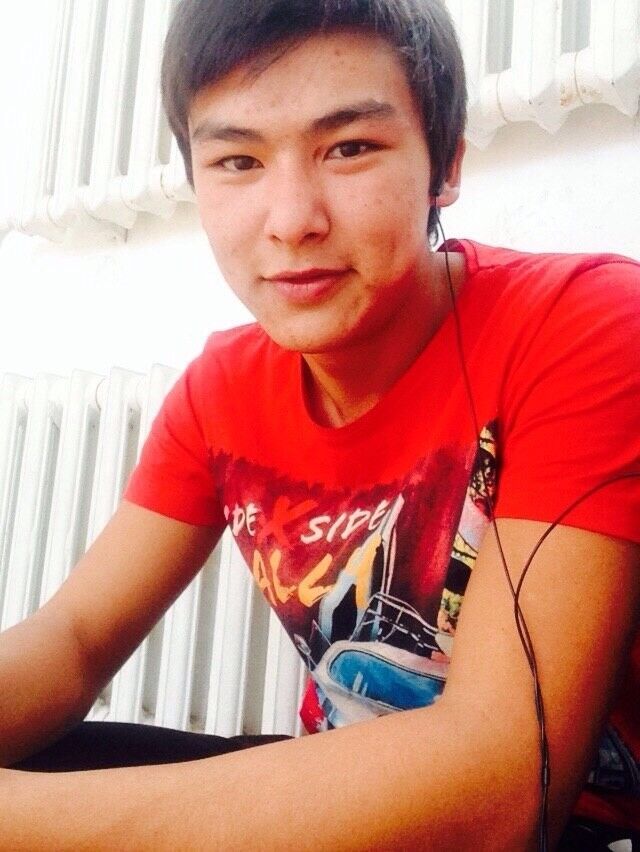  14647779  Yadikar, 29 ,    