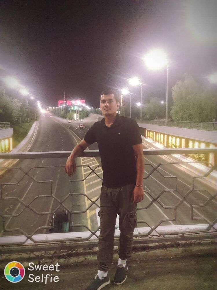  17575409  Edward, 29 ,    