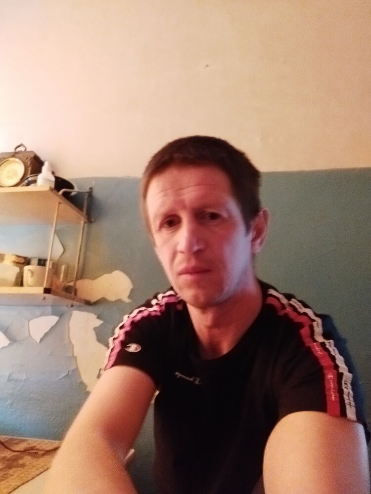  49757009  , 37 ,    