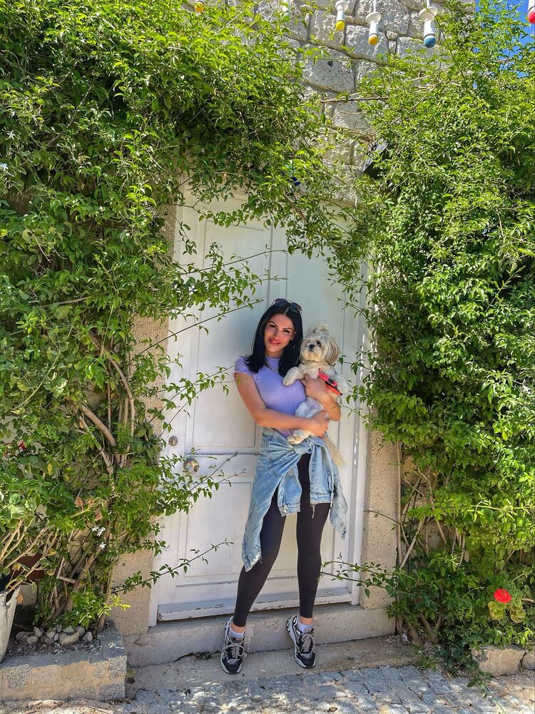  Rome,   Viki, 34 ,   ,   