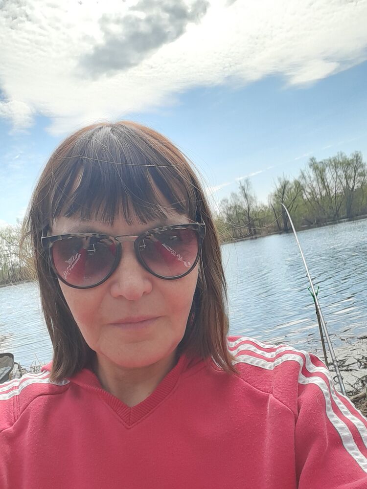  43589489  Elena, 49 ,    