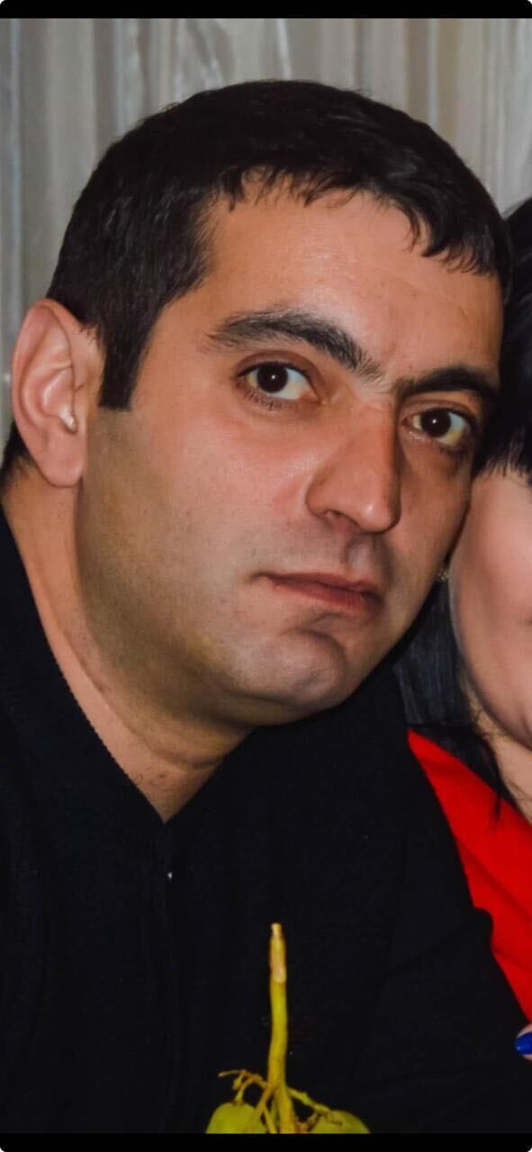  50718499  Samvel, 44 ,    