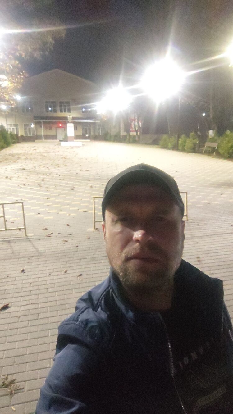  54297409  Paccoo, 37 ,    