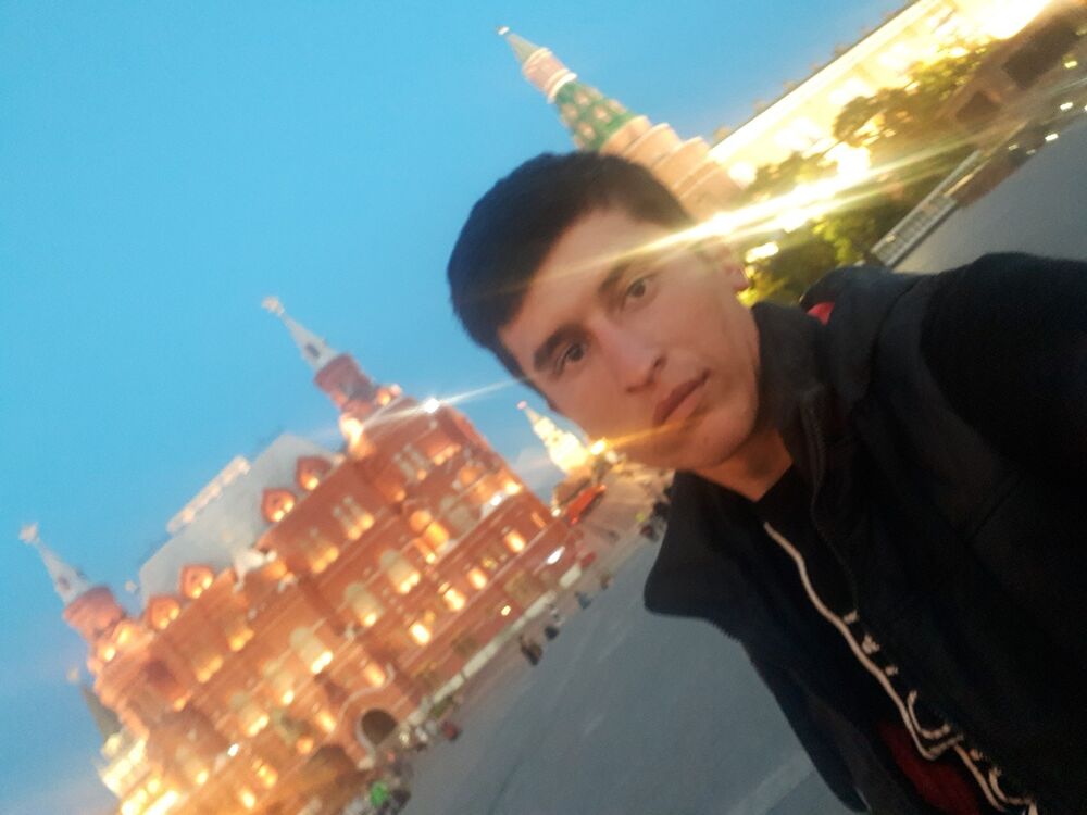  ,   Bobur, 32 ,   ,   , c 