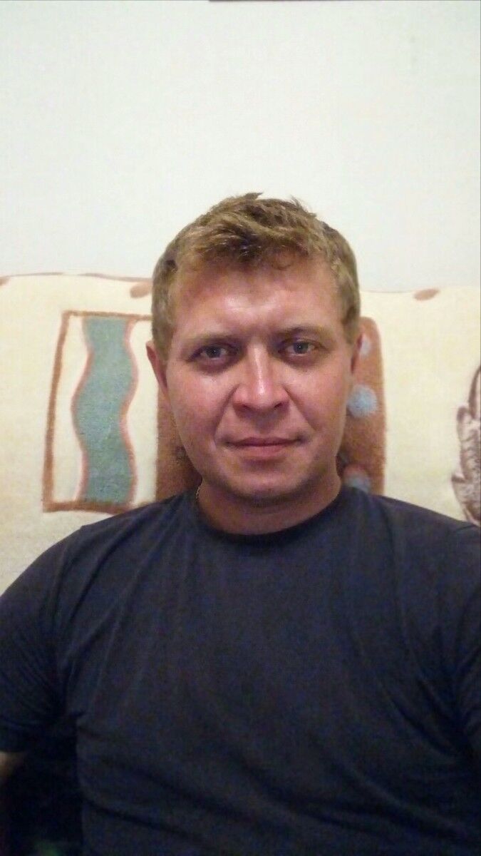  9886389  , 41 ,    