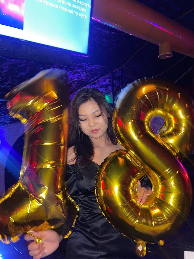  47646849  Zdeevon, 24 ,    