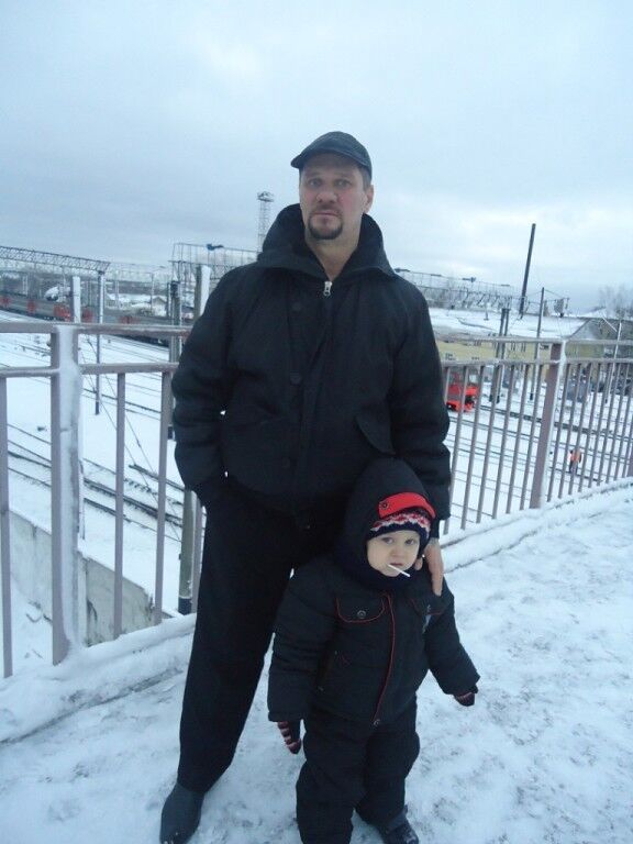 13547429  Aleksandr, 57 ,     