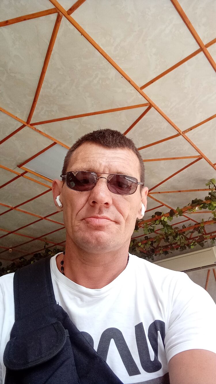  53091049  , 48 ,    