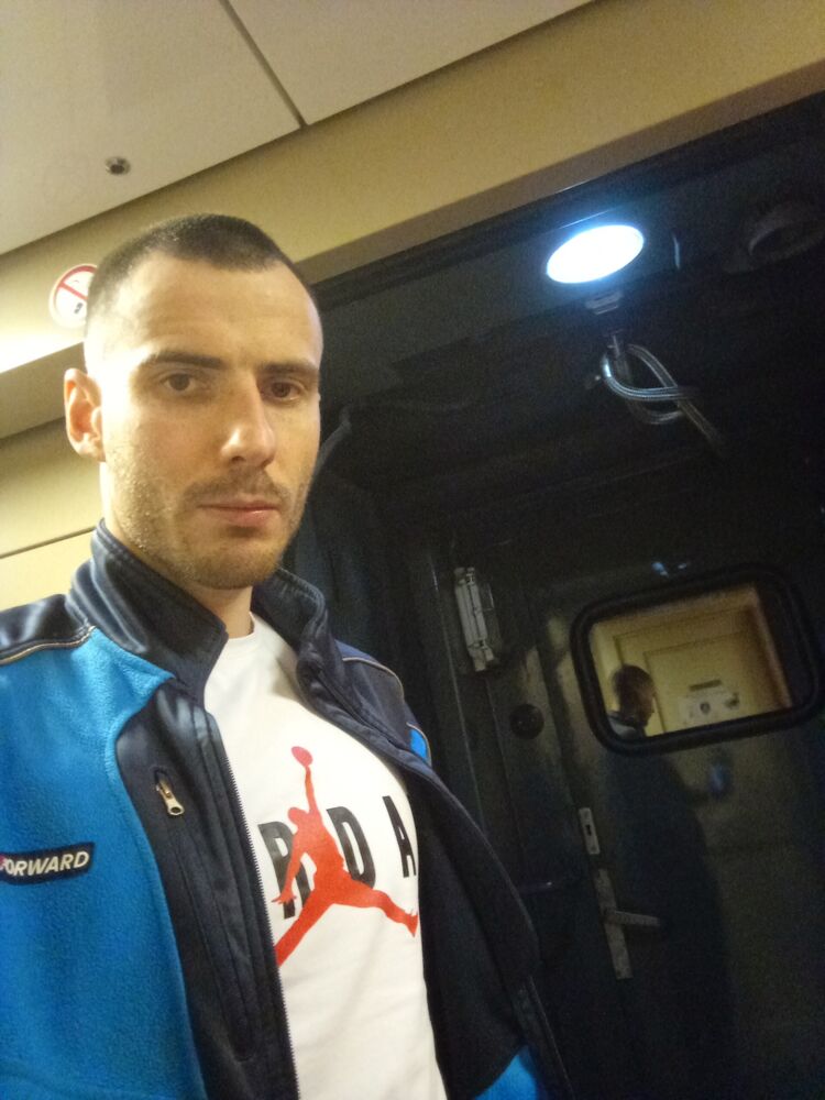  --,   , 33 ,   c , 