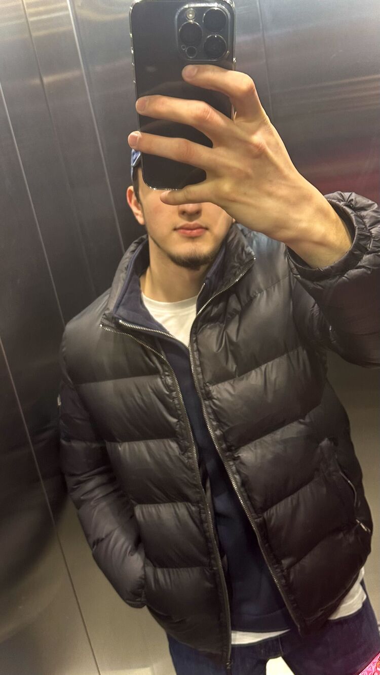  52700959  , 23 ,    