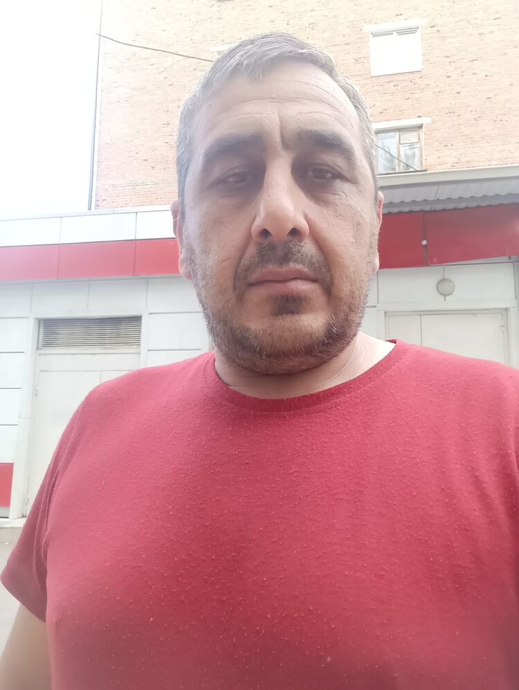  28313899  , 46 ,    