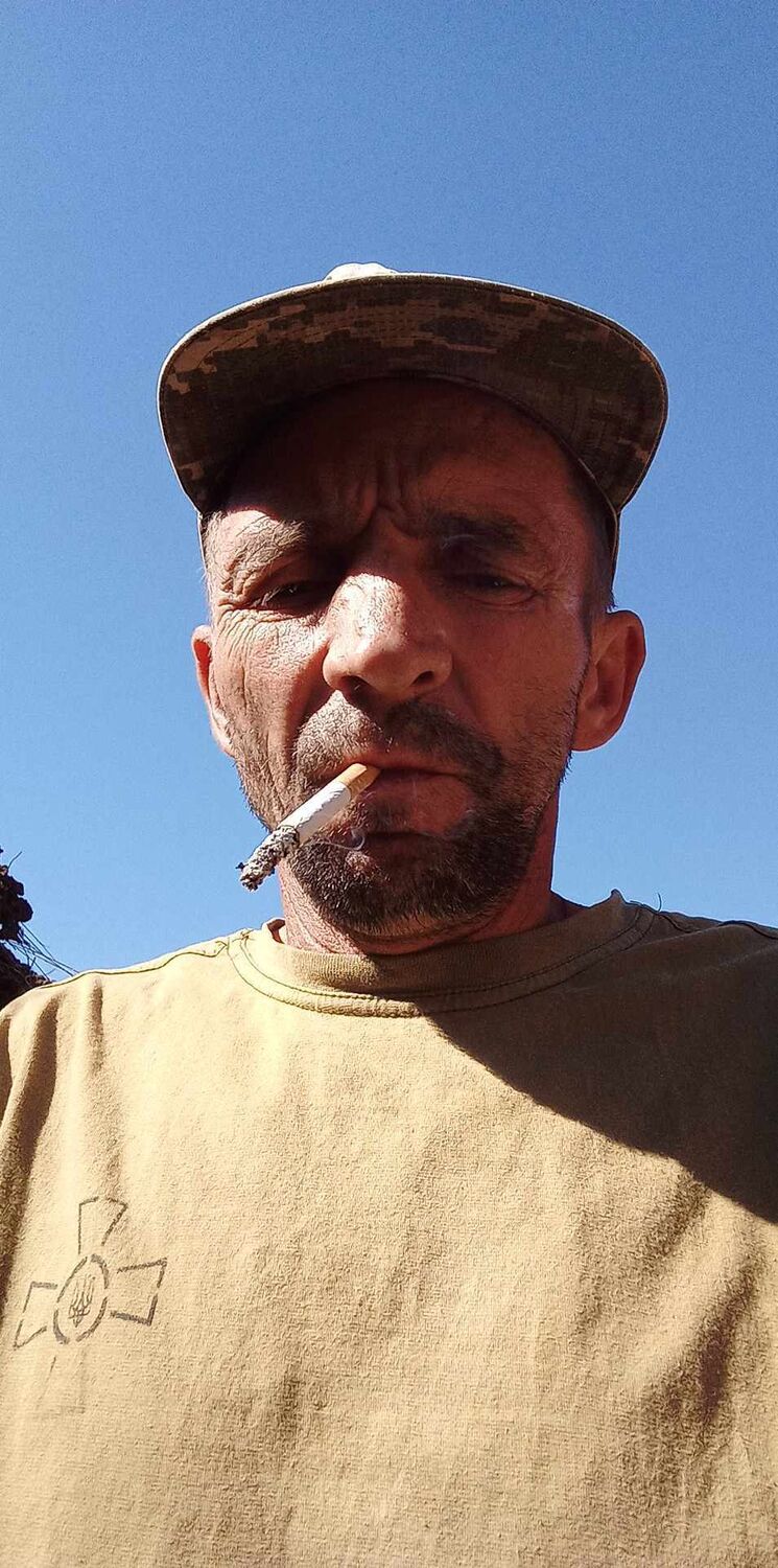  46669469  Vasilij, 47 ,    