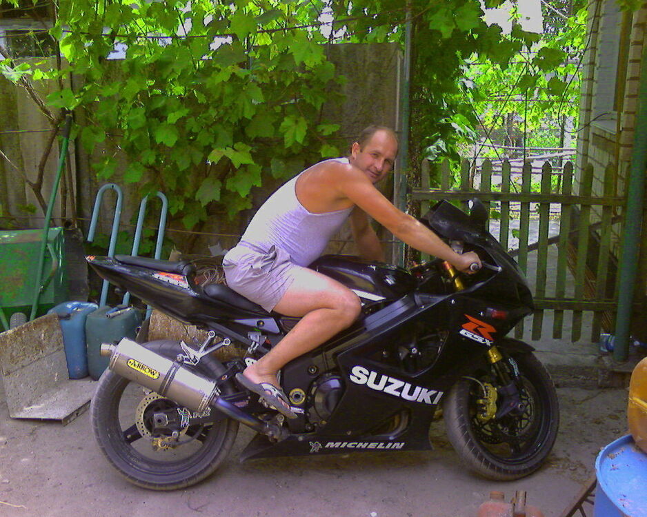  ,   Yurii, 46 ,     , c 