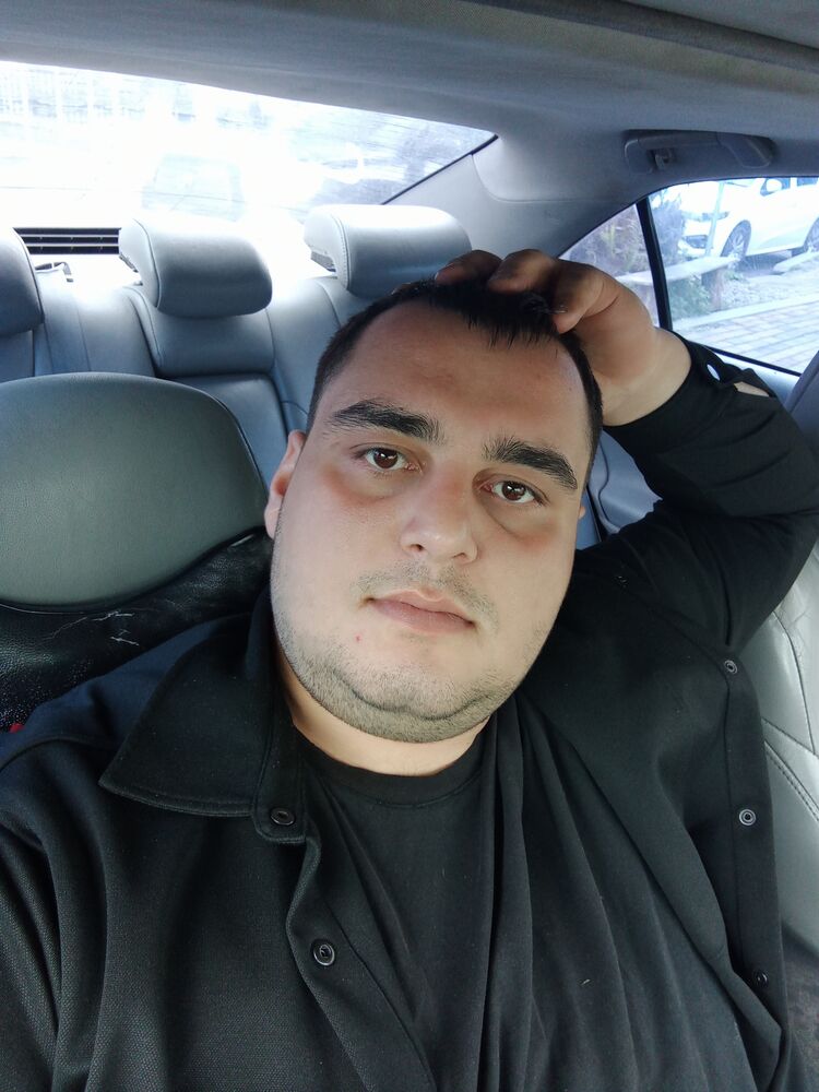  ,   Genadi, 27 ,   ,   