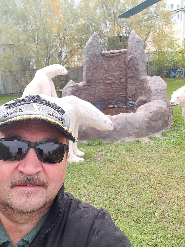 ,   , 52 ,   ,   