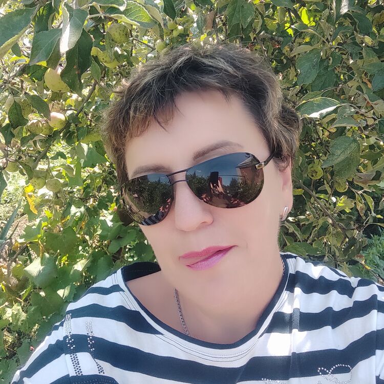  28389999  Irina, 51 ,    