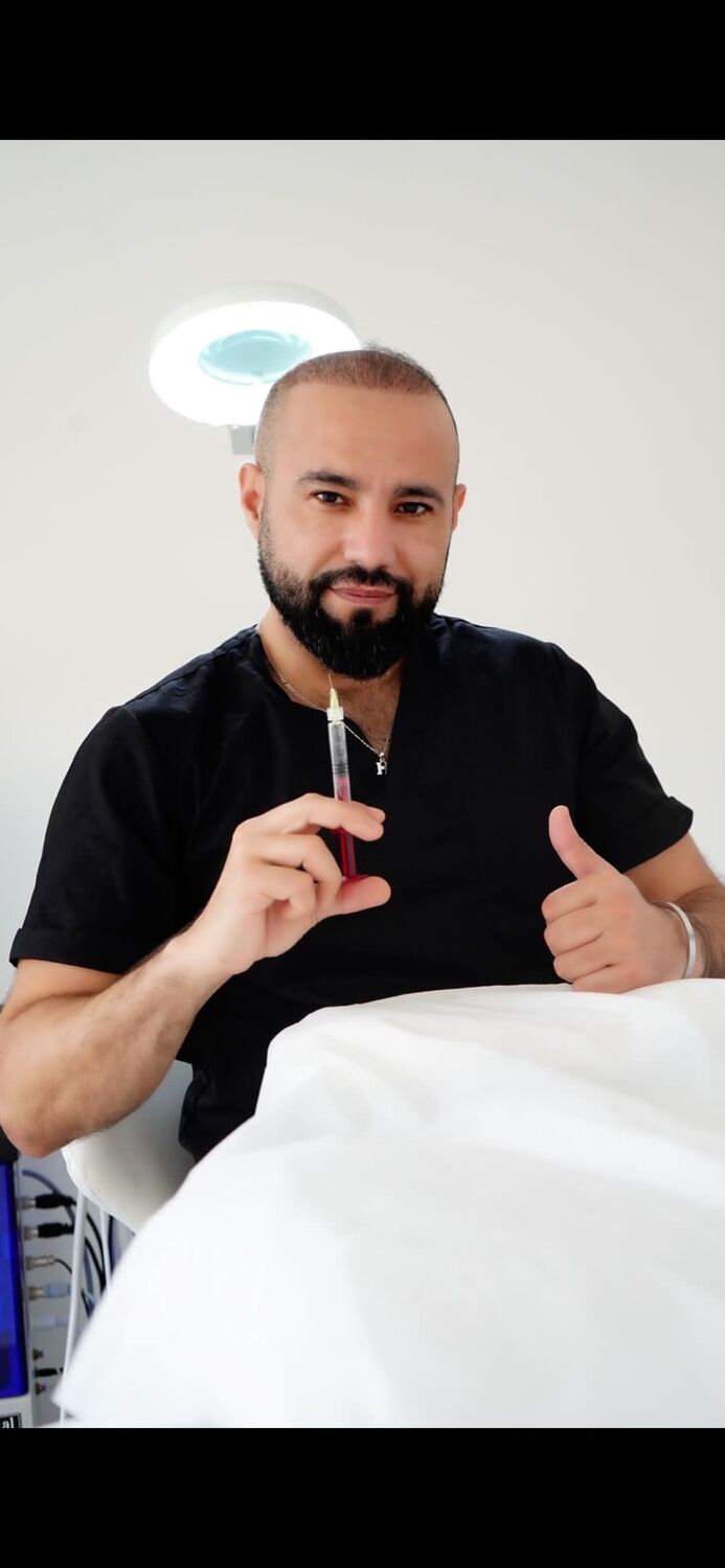  ,   Hossam, 22 ,   ,   