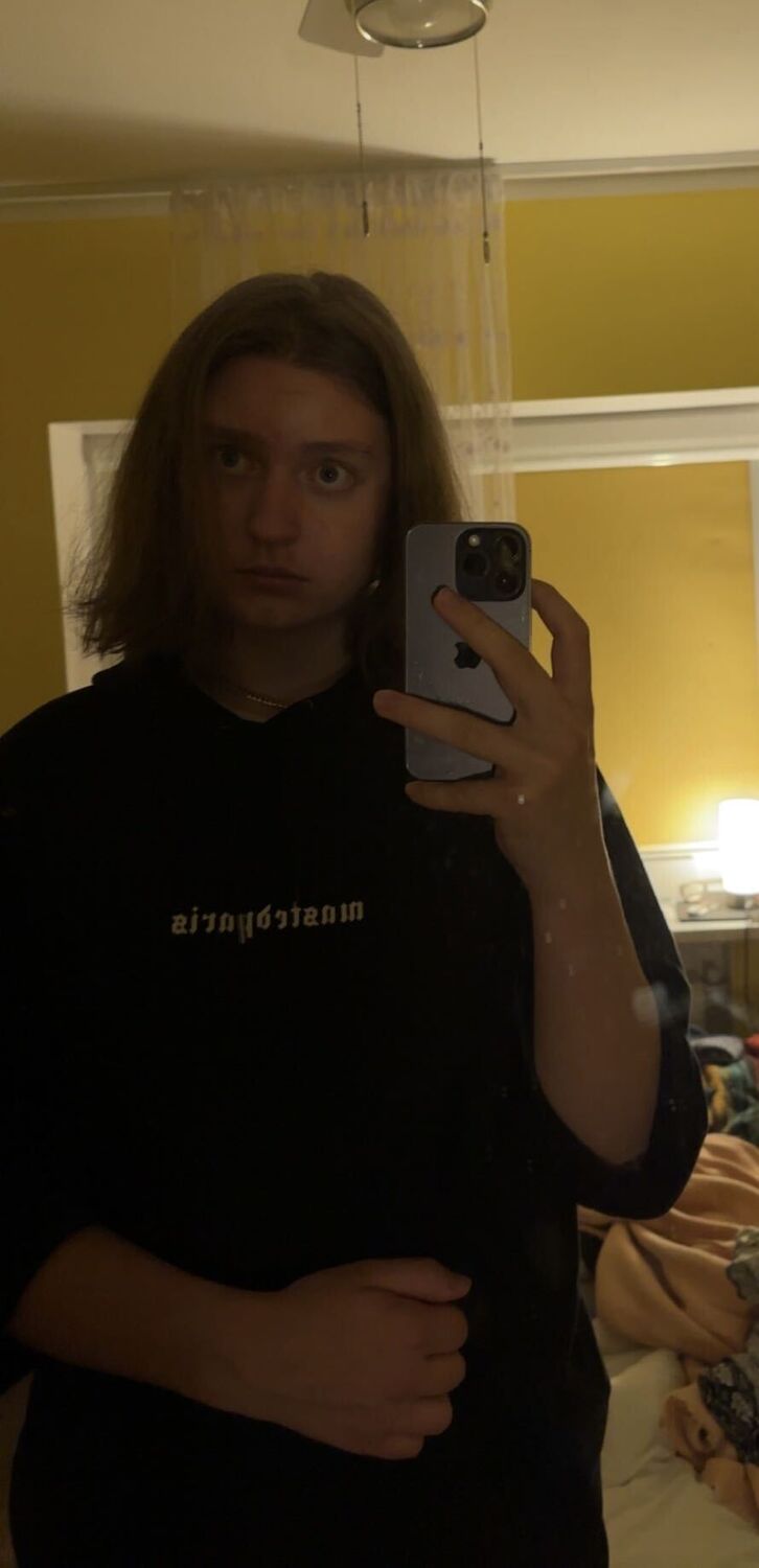  ,   Renars, 19 ,   ,   