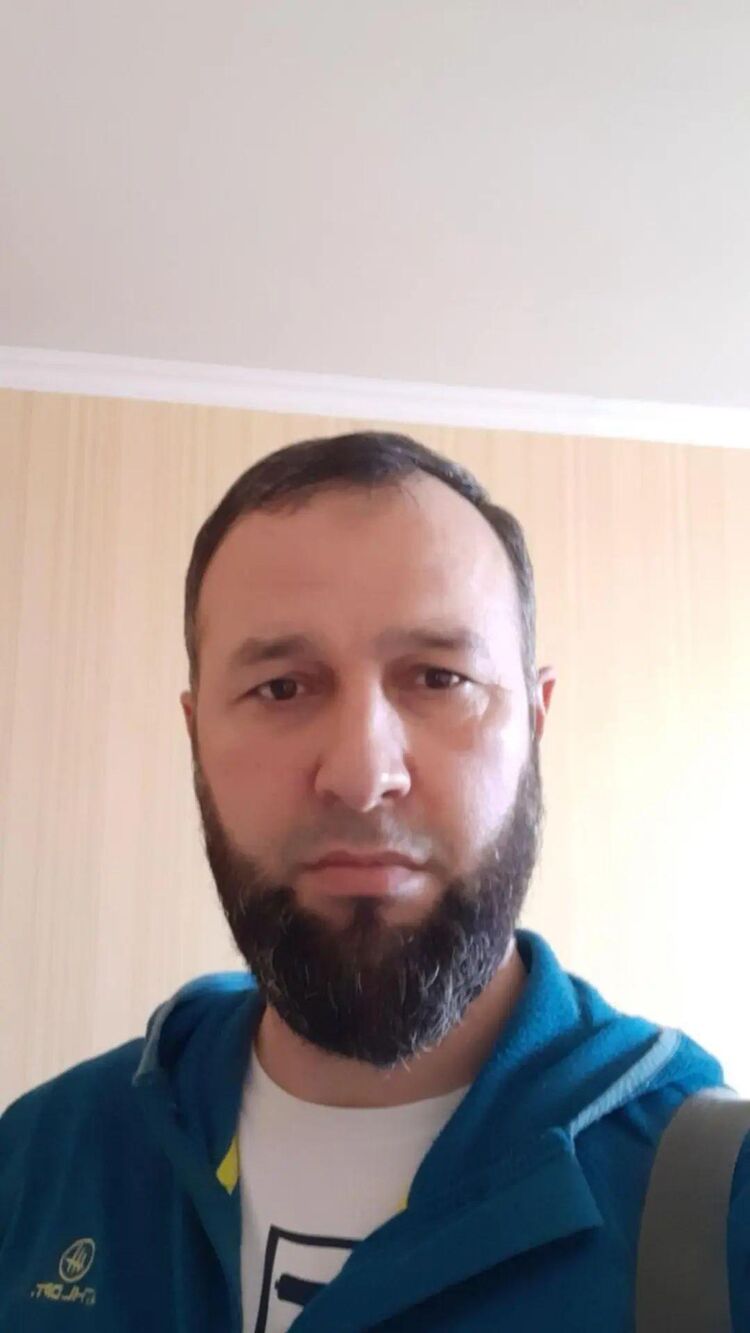  35254119  Shamil, 47 ,    