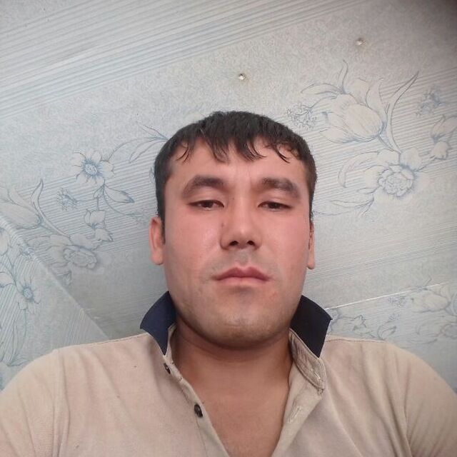  28497089  Mansur, 37 ,    