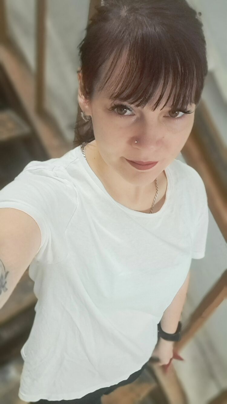  46872799  , 37 ,    