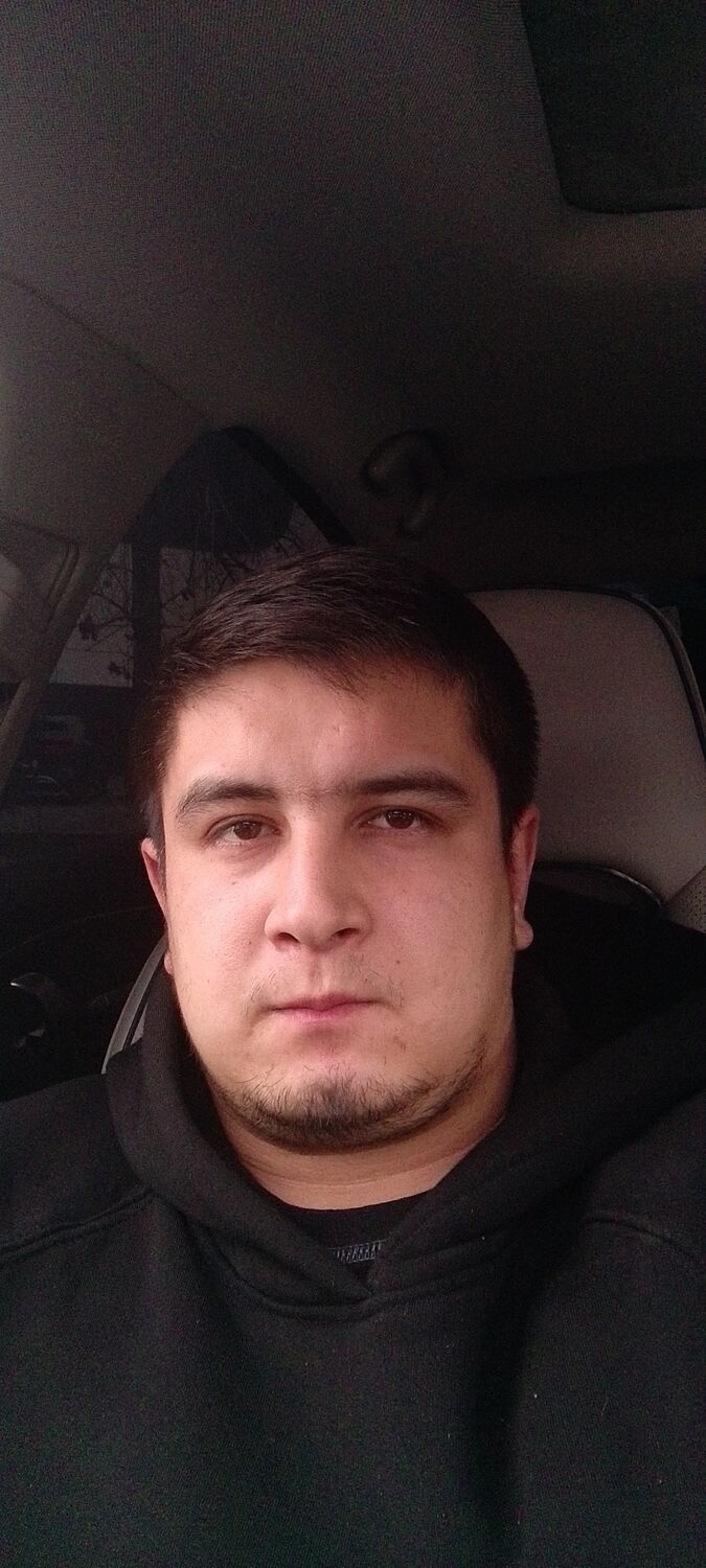  49082289  Jasur, 35 ,    