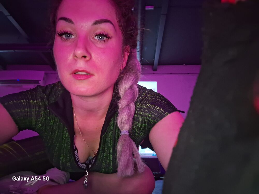  46941959  , 33 ,    -