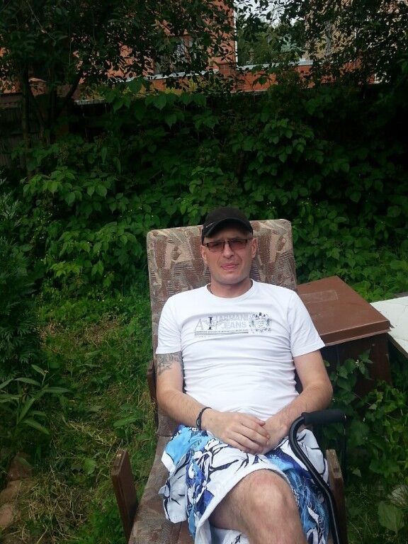  ,   Pavell, 46 ,   