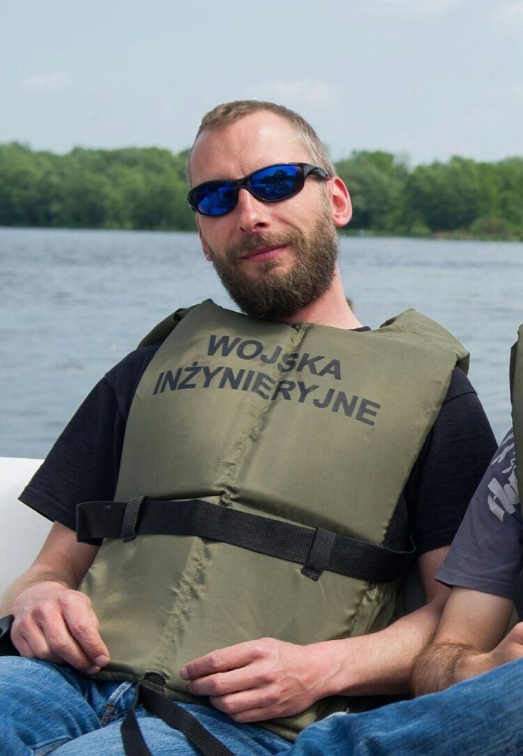  Warszawa,   Tomasz, 40 ,   ,   , c 