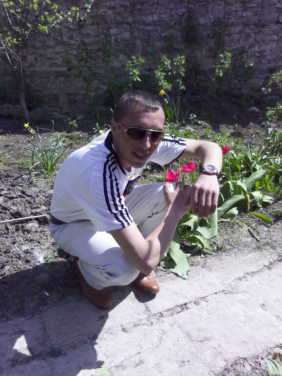  14972989  Vitalik, 37 ,    