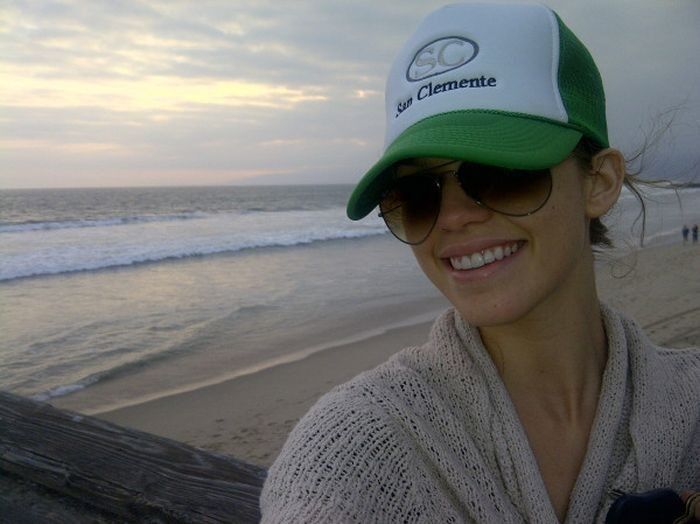  ,   Naomi, 38 ,   ,   , c 