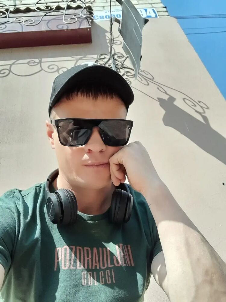  ,   Vladkamir, 31 ,   ,   