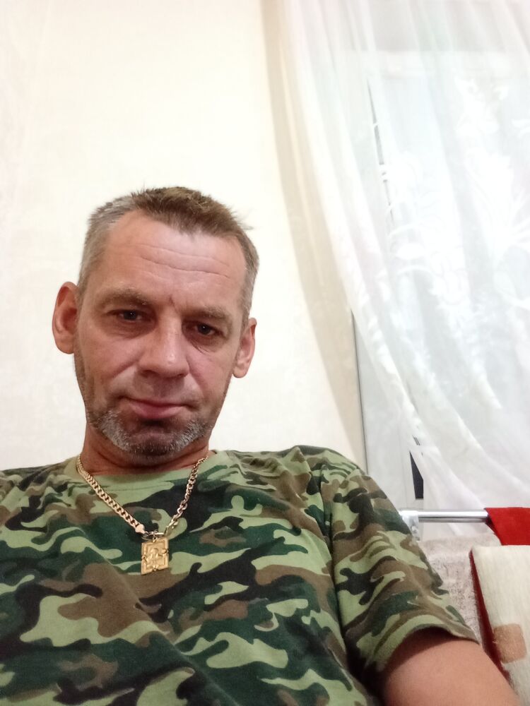  46375509  , 44 ,    