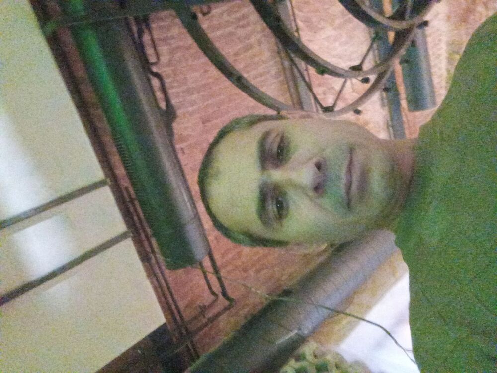  32849419  Salam, 42 ,    
