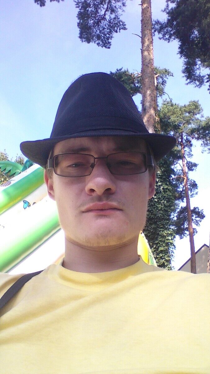  20849299  Nick, 34 ,    