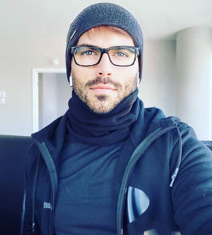  39260119  Pedro Fred, 45 ,    Milan