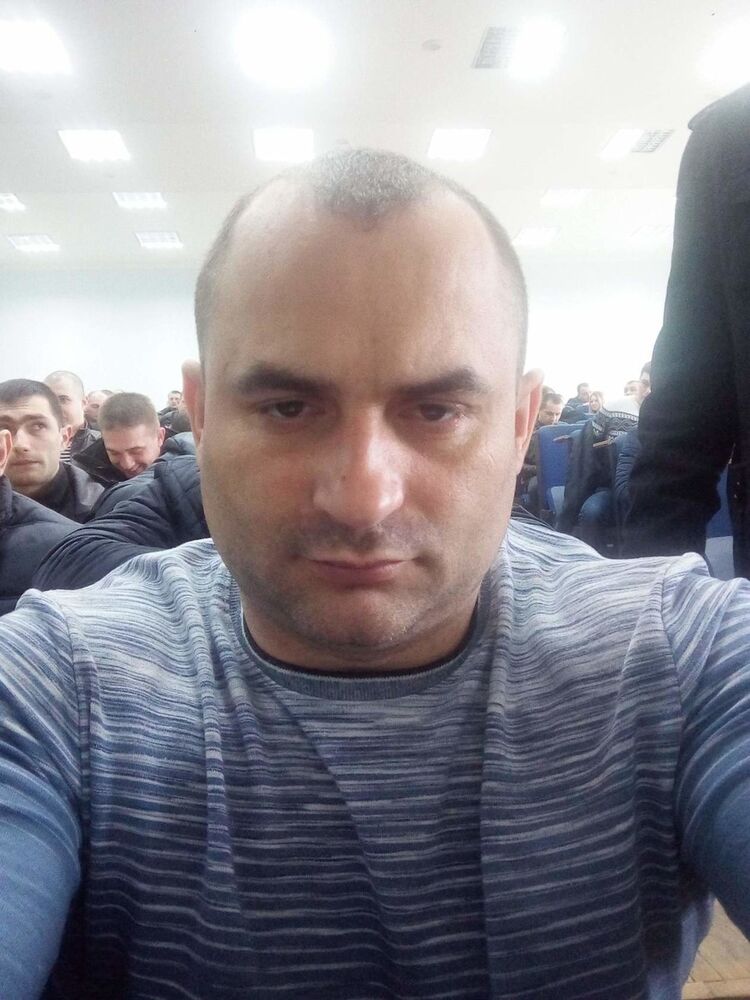  ,   , 40 ,   ,   , c 