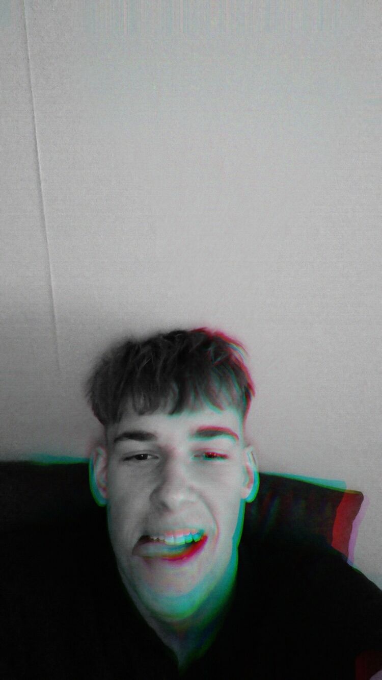  47670379  , 19 ,    