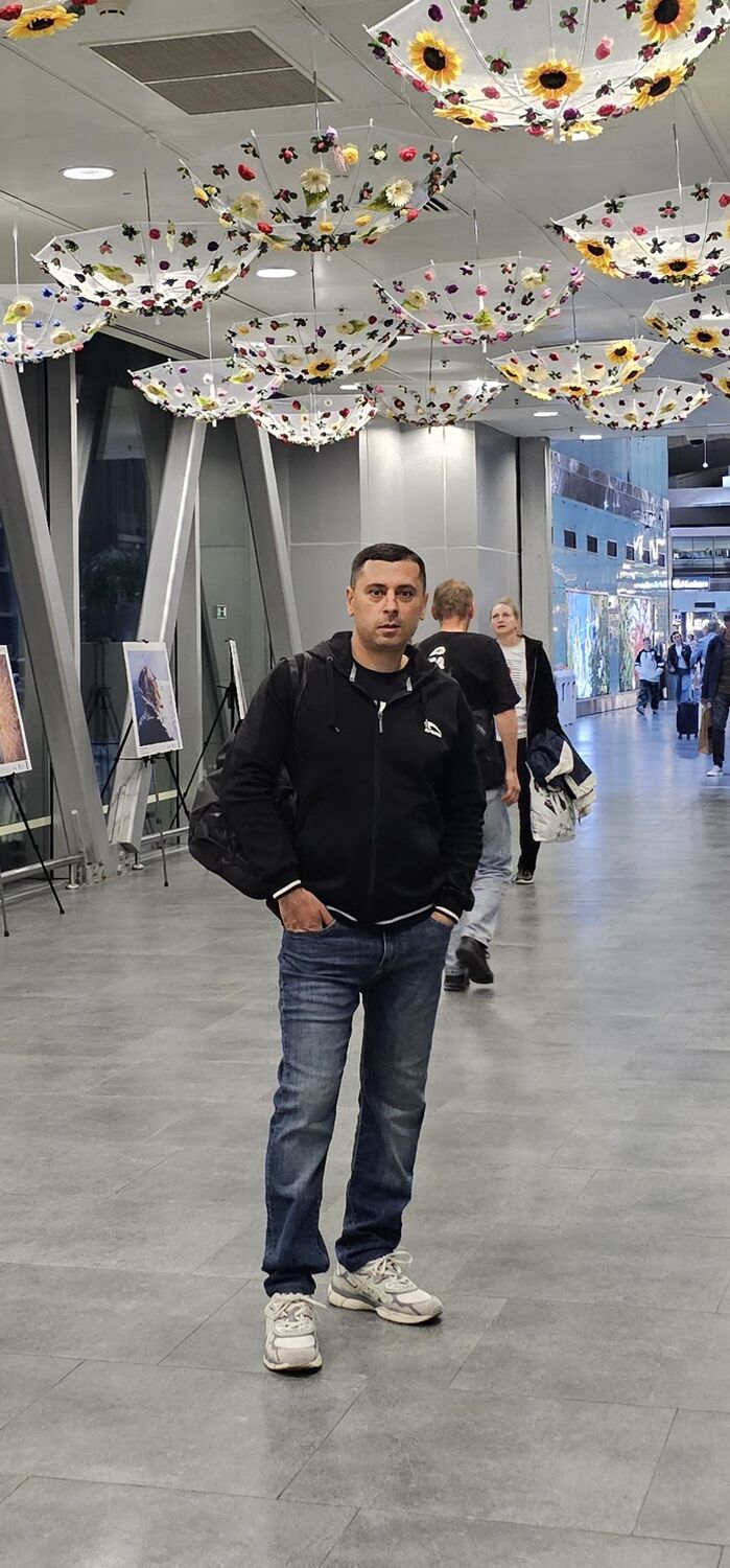  54683739  , 32 ,    -