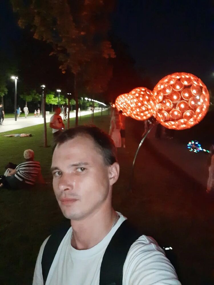  28235069  , 35 ,    