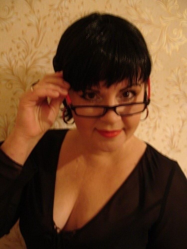  ,   Anfisa, 54 ,  
