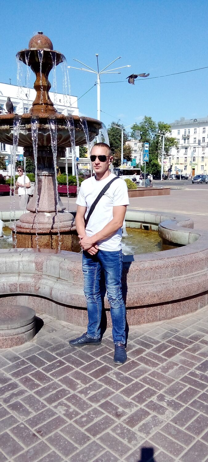  36757179  , 33 ,    