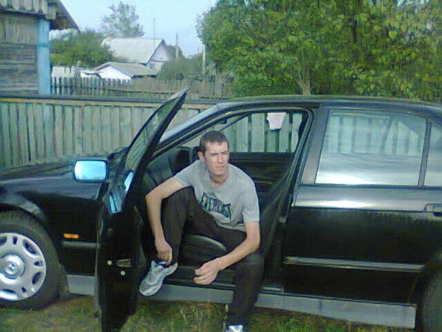  5613029  Makc, 36 ,    