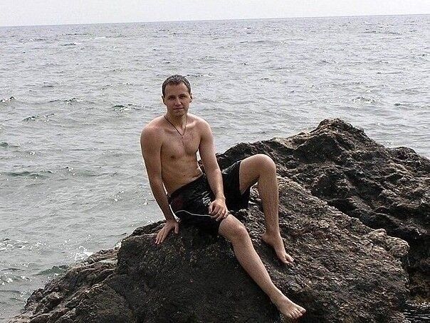  ,   Oleg, 38 ,   