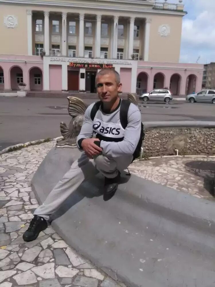  31897749  Salohidin, 38 ,    